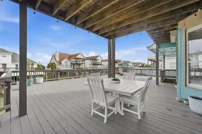 918 Short Reach Drive, Tiki Island, TX 77554 - Photo 20