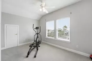 918 Short Reach Dr, Tiki Island, TX 77554 - Photo 34