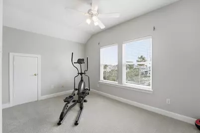 918 Short Reach Drive, Tiki Island, TX 77554 - Photo 36