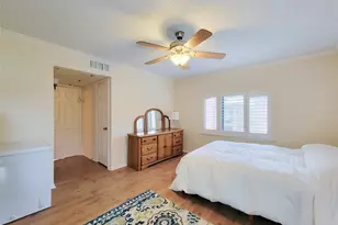 6443 Bayou Glen Rd, Houston, TX 77057 - Photo 12