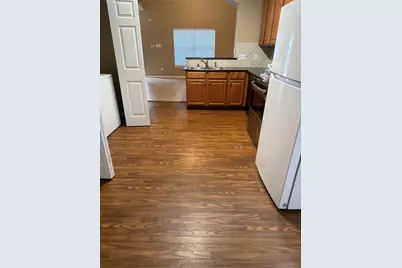 818 Sterling Creek Circle, Katy, TX 77450 - Photo 10