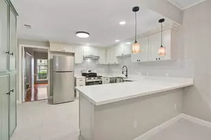 4127 Meyerwood Dr, Houston, TX 77025 - Photo 4