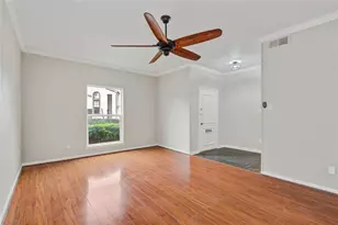 4127 Meyerwood Dr, Houston, TX 77025 - Photo 10