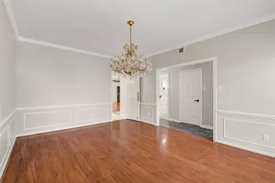 4127 Meyerwood Drive, Houston, TX 77025 - Photo 12