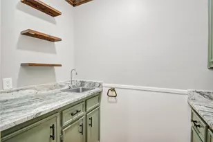 4127 Meyerwood Dr, Houston, TX 77025 - Photo 18