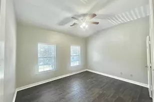 309 Woodland Hills Dr, Conroe, TX 77303 - Photo 14