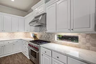 3038 S Island Dr, Seabrook, TX 77586 - Photo 10