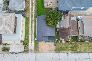 2314 31st St, Galveston, TX 77550 - Photo 28
