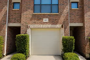 5941 S Loop E, Houston, TX 77033 - Photo 2