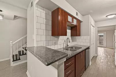 6631 Wanda Lane, Houston, TX 77074 - Photo 14