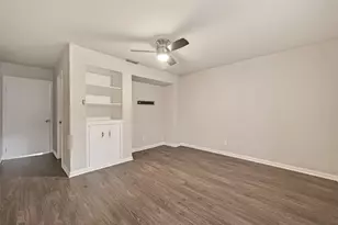 6631 Wanda Ln, Houston, TX 77074 - Photo 22