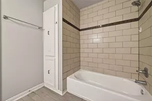 6631 Wanda Ln, Houston, TX 77074 - Photo 30