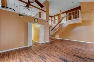 3102 Ashford Bend Dr, Houston, TX 77082 - Photo 6