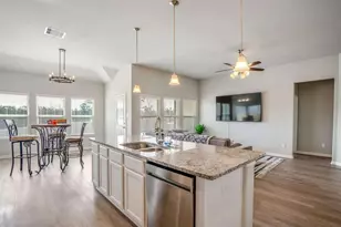 2507 Canyon Crown Ct, Conroe, TX 77304 - Photo 8
