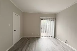 1201 Bering Dr, Houston, TX 77057 - Photo 14