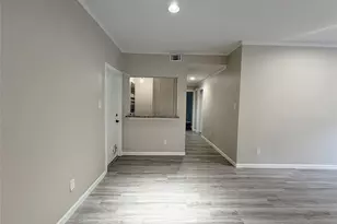 1201 Bering Dr, Houston, TX 77057 - Photo 6