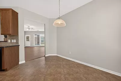 14514 Royal Mountain Drive, Houston, TX 77090 - Photo 16