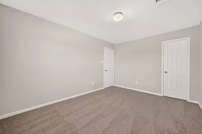 14514 Royal Mountain Drive, Houston, TX 77090 - Photo 36