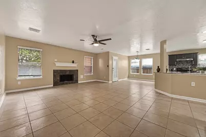 6922 Leaders Crossing Drive, Houston, TX 77072 - Photo 10