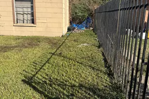 5325 Longmeadow St, Houston, TX 77033 - Photo 4