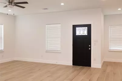 1300 Edison Avenue, Baytown, TX 77520 - Photo 6