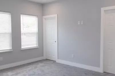 1300 Edison Avenue, Baytown, TX 77520 - Photo 18