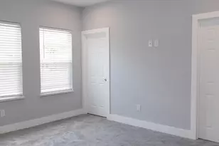1300 Edison Ave, Baytown, TX 77520 - Photo 18