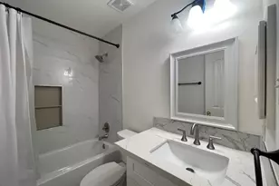 8519 Babbling Brook Ct, Sugar Land, TX 77479 - Photo 34