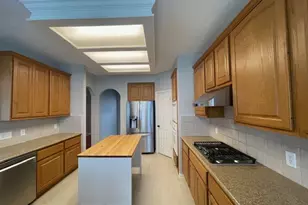 8519 Babbling Brook Ct, Sugar Land, TX 77479 - Photo 12