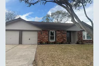 17511 Heritage Cove Drive, Webster, TX 77598 - Photo 2