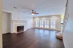 4415 Grand Cayman Dr, Sugar Land, TX 77479 - Photo 8