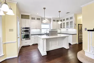 4415 Grand Cayman Dr, Sugar Land, TX 77479 - Photo 12