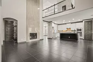 14105 N Lake Branch Ln, Houston, TX 77044 - Photo 2