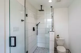 810 Jerry St, Houston, TX 77022 - Photo 12