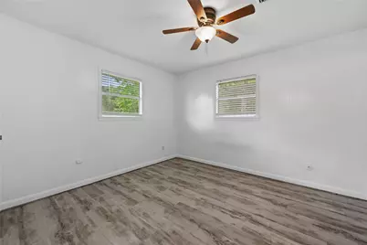 309 Lucy, Livingston, TX 77351 - Photo 8