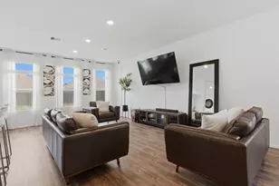 6215 Russett Elm Ct, Houston, TX 77365 - Photo 6