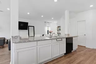 6215 Russett Elm Ct, Houston, TX 77365 - Photo 10