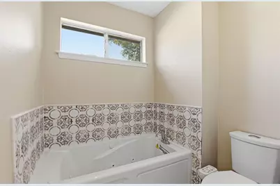 8515 Leafdale Drive, Humble, TX 77338 - Photo 32