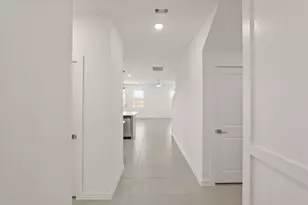 359 W Rose Marie Ln, Montgomery, TX 77356 - Photo 2