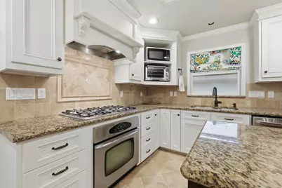 6236 Locke Lane, Houston, TX 77057 - Photo 8