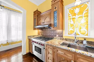 1301 Broadway St, Galveston, TX 77550 - Photo 16