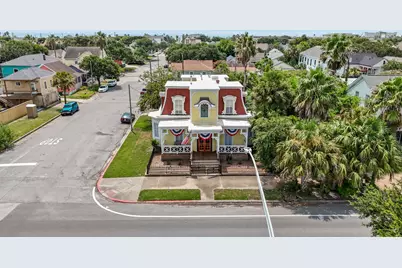 1301 Broadway Street, Galveston, TX 77550 - Photo 38