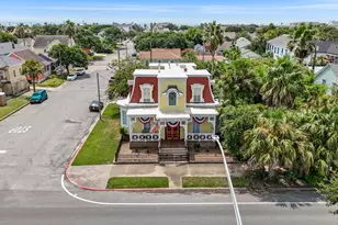 1301 Broadway St, Galveston, TX 77550 - Photo 38