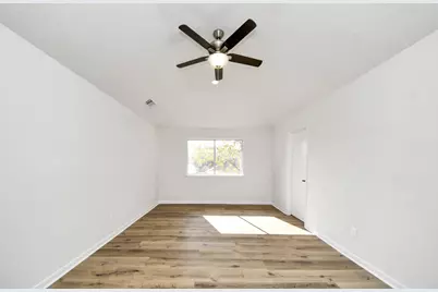 6511 Bayou Crest Drive, Houston, TX 77088 - Photo 28