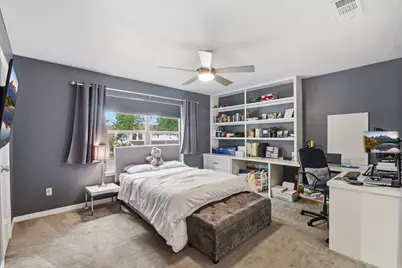 1011 Fountain View Drive, Houston, TX 77057 - Photo 14