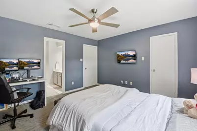 1011 Fountain View Drive, Houston, TX 77057 - Photo 16