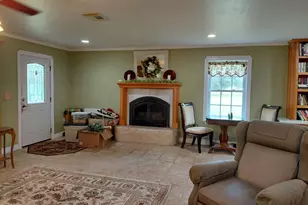 1231 County Rd 201A, Angleton, TX 77515 - Photo 24