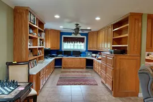 1231 County Rd 201A, Angleton, TX 77515 - Photo 10