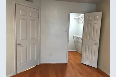 2826 S Bartell Drive #35, Houston, TX 77054 - Photo 8