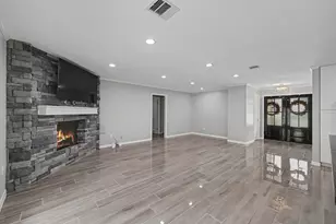 15038 Rose Valley Dr, Houston, TX 77070 - Photo 10